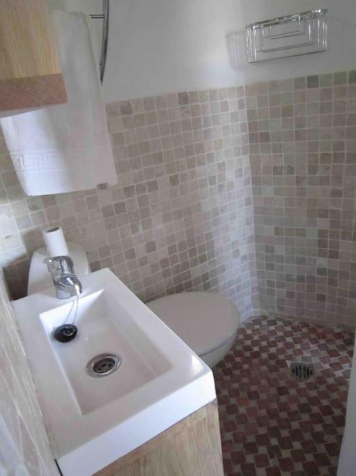 Young Penthouse Валенсия Экстерьер фото